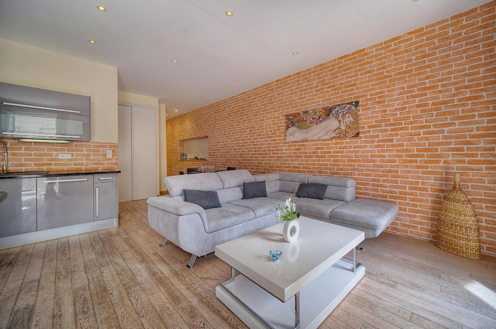 Moderne 3 Pieces Idealement Situe Centre De Cannes L! A2B22 Exterior photo